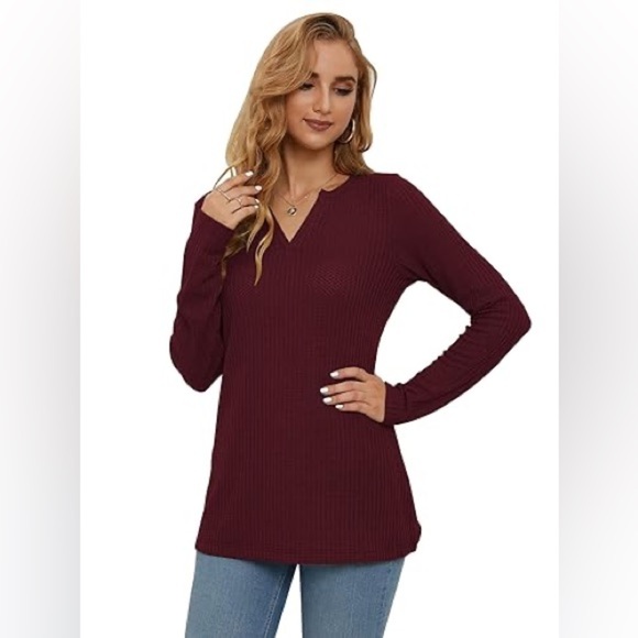 Waffle Knit V Cut Neck Henley Long Sleeve Shirt Sweater in Maroon NWT - Picture 3 of 11